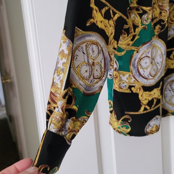 "Versace" style Long-sleeve blouse Clock & Hound motif - Picture 2 of 5